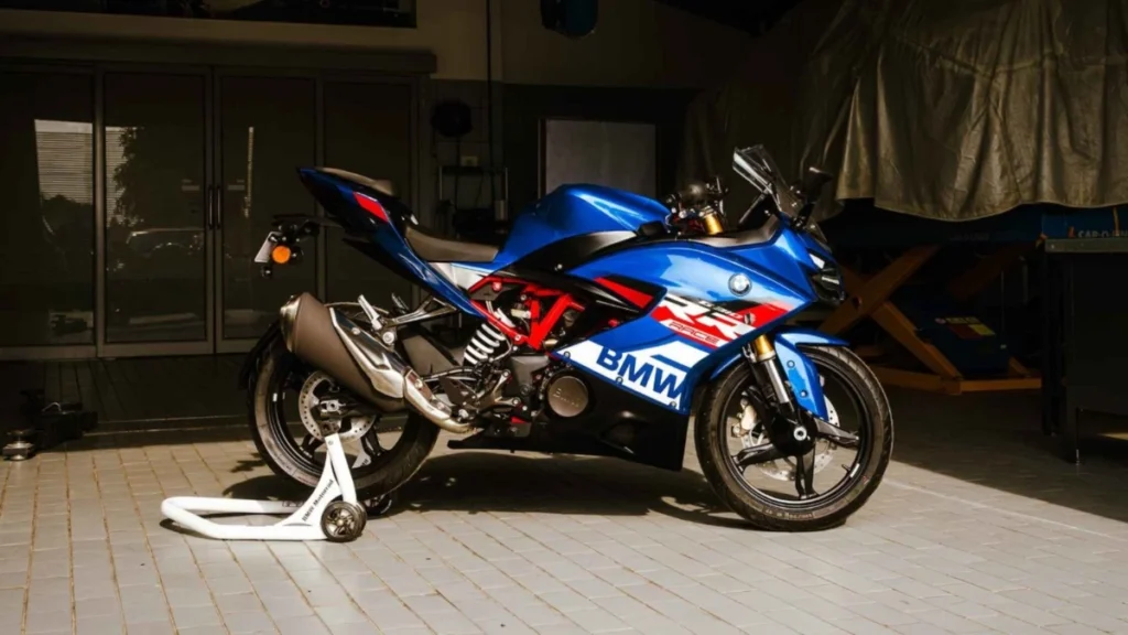 BMW G 310 RR Teased