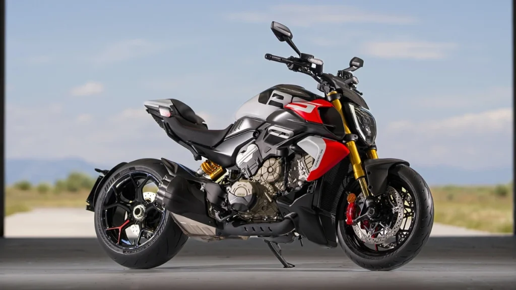 Ducati Diavel V4 RS