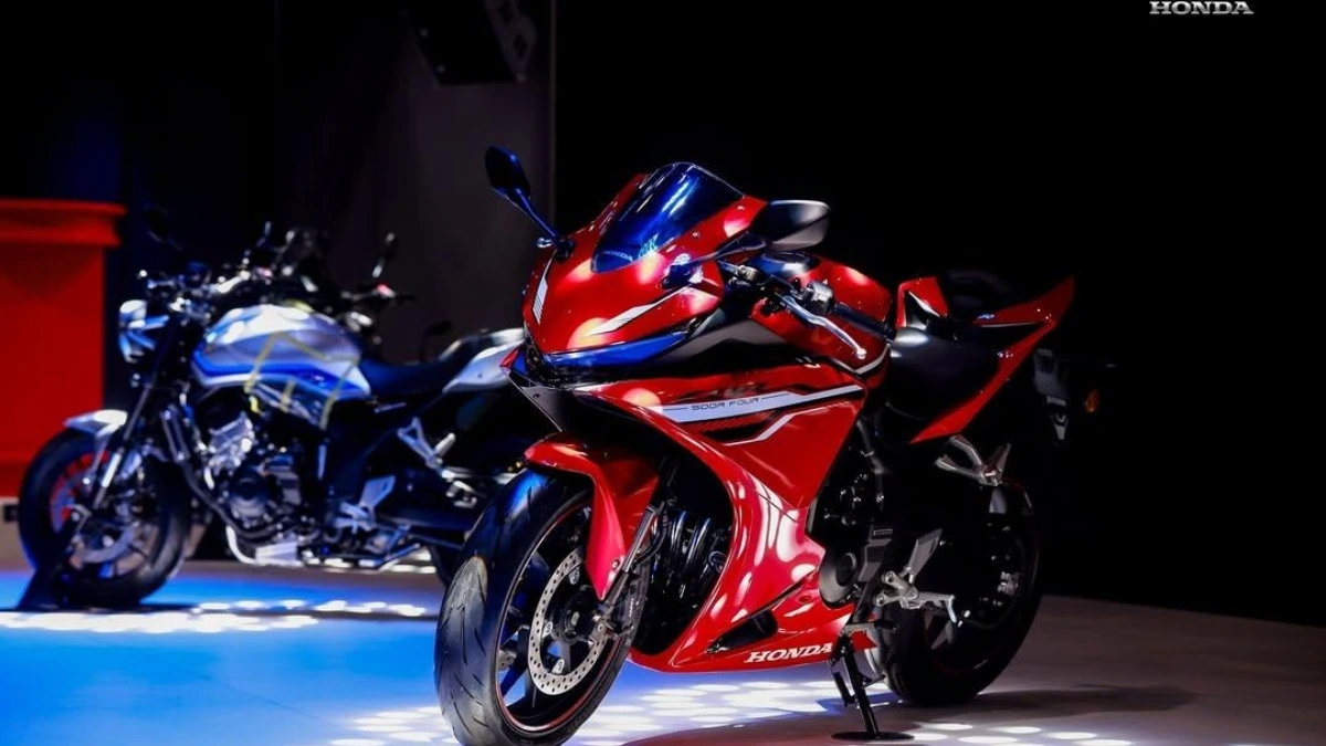 Honda CB500 Super Four और CBR500R Four Unveiled