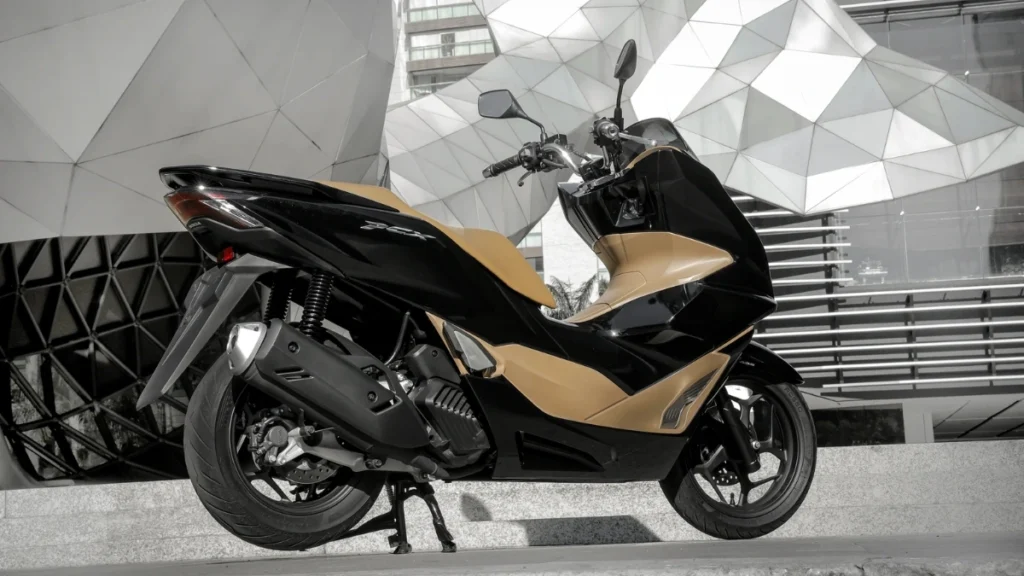 Honda PCX 160 maxi-scooter