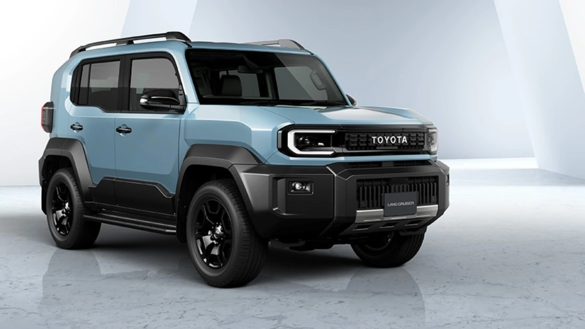 Toyota FJ Cruiser Unveiled