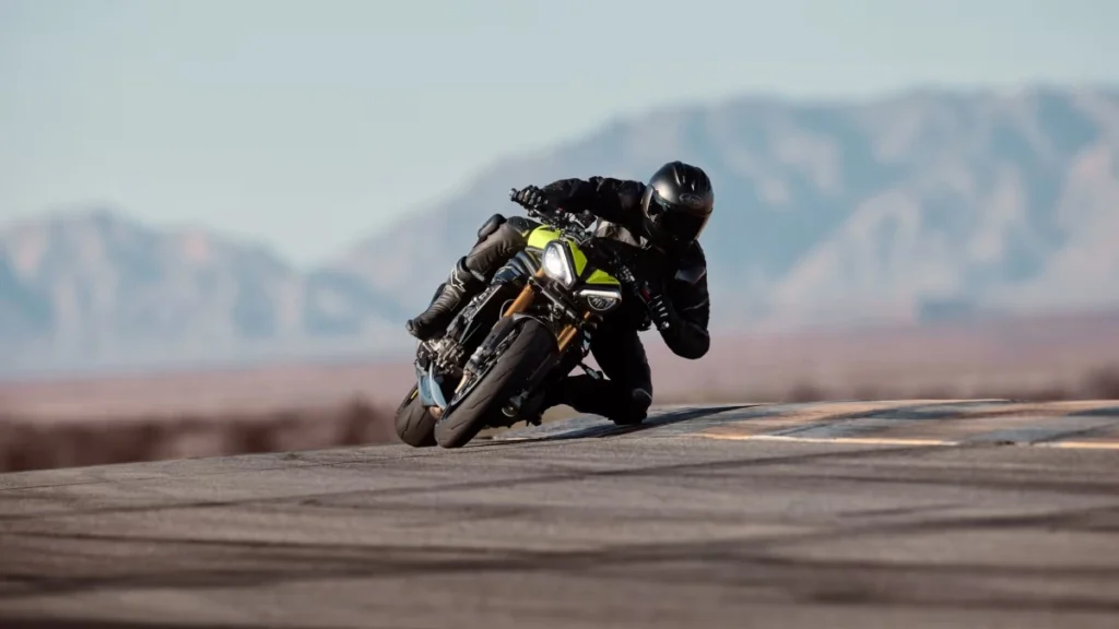 Triumph Speed Triple 1200 RX Launch